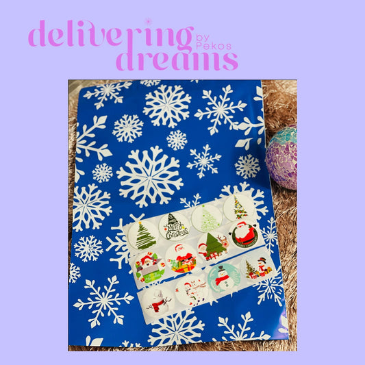 Conjunto de 12 Bolsas de envio 10" x 13" Copitos Nieve con 12 *stickers navideños surtidos