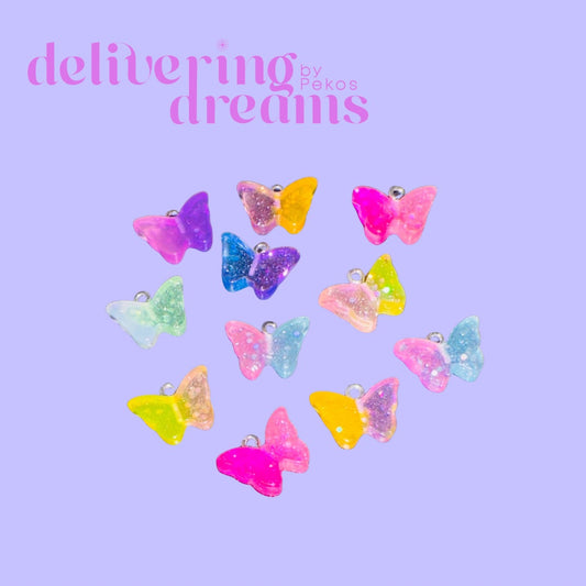 Mariposas de resina con colgantes - Paquete de 10