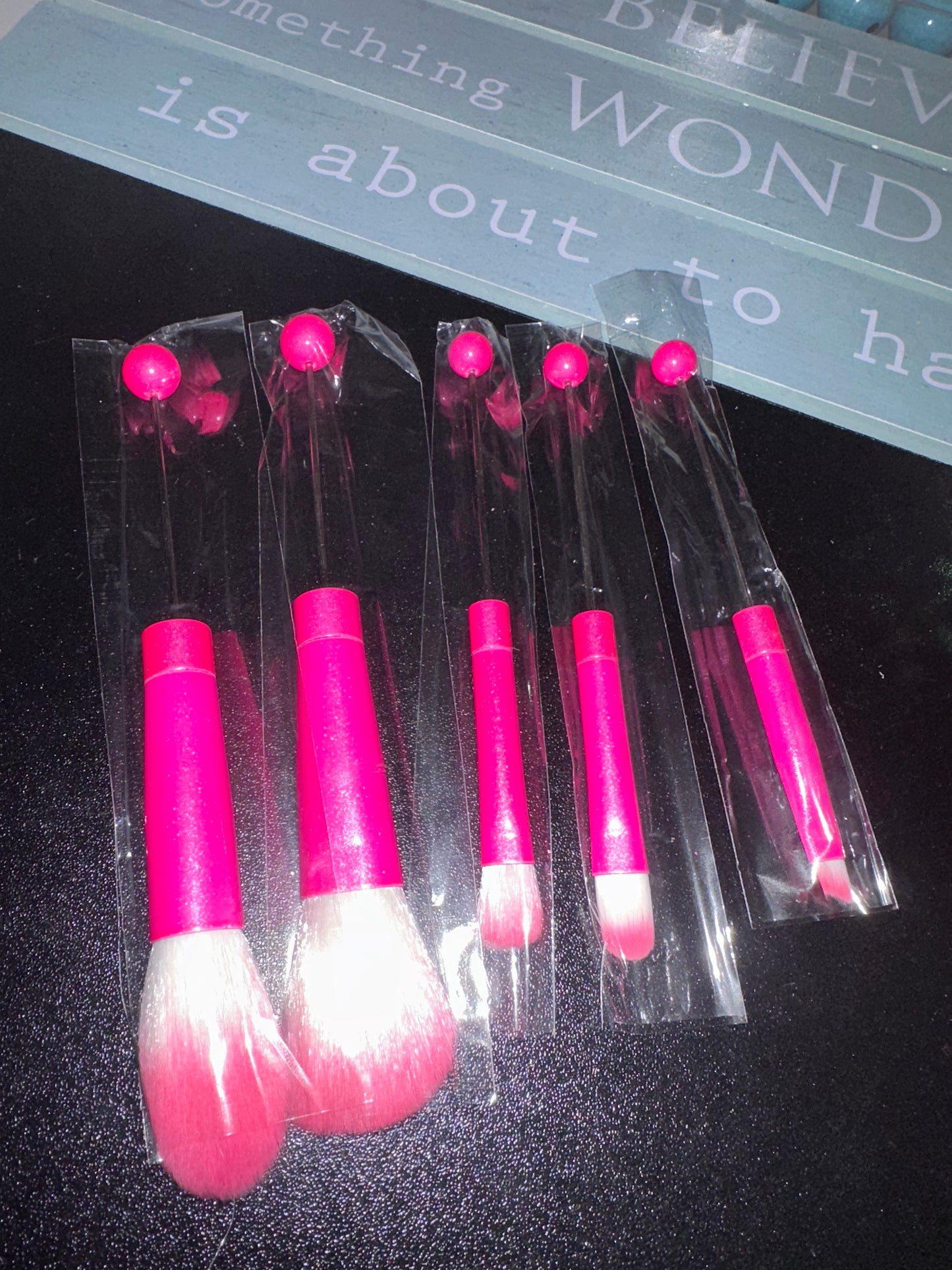 Set de 5 Brochas Beadable para maquillaje